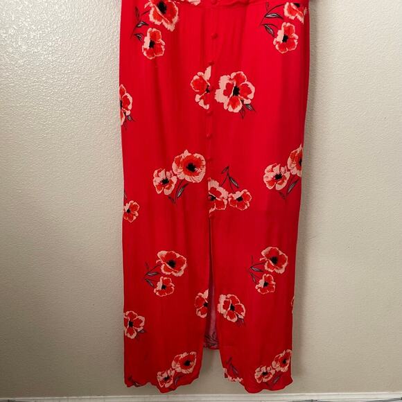 City Chic Dress Womens Size 22 Red Maxi Floral Cold Shoulder Flowy Button Slit - Picture 5 of 13